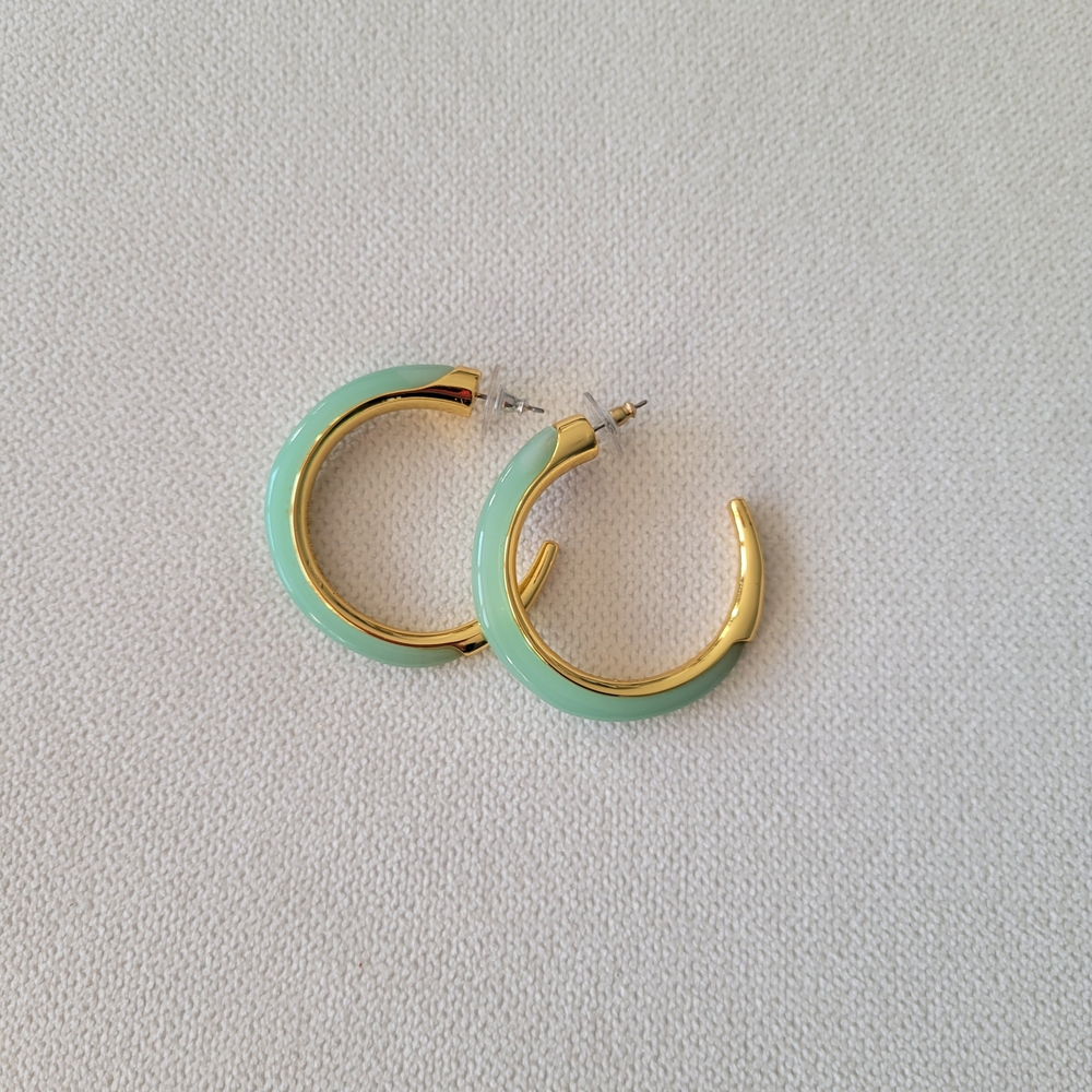 VINCE CAMUTO Gold Aruba Blue Thorn Horns Hoop Pierced Earrings